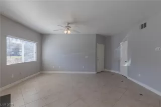 Photo #1: 2485417 Listing