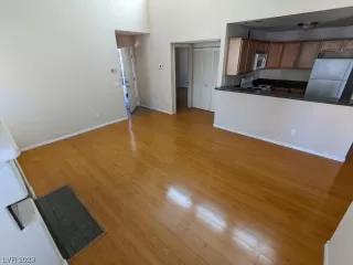 Photo #4: 2485447 Listing 