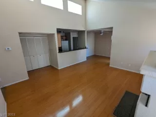 Photo #5: 2485447 Listing 