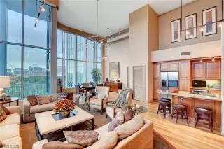 Photo #4: 2485465 Listing