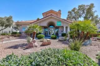 Photo #3: 2485485 Listing 