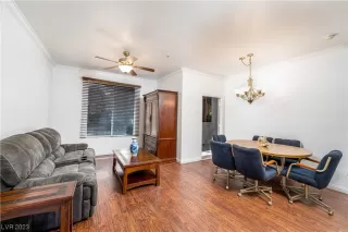 Photo #1: 2485489 Listing 