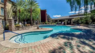 Photo #2: 2485489 Listing 