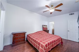 Photo #4: 2485489 Listing 