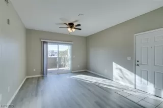 Photo #5: 2485566 Listing 