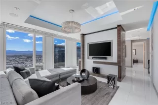 Photo #4: 2485598 Listing 