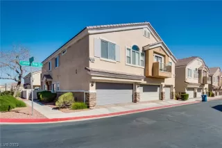 Photo #1: 2485604 Listing