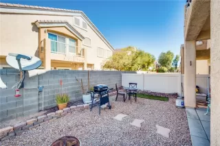 Photo #3: 2485604 Listing