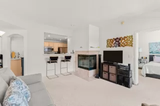 Photo #2: 2485612 Listing 