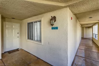 Photo #2: 2485634 Listing