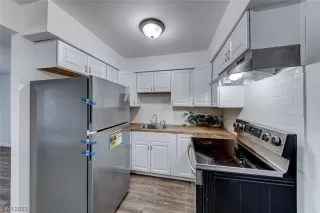 Photo #1: 2485661 Listing