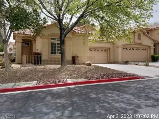 Photo #1: 2485676 Listing 