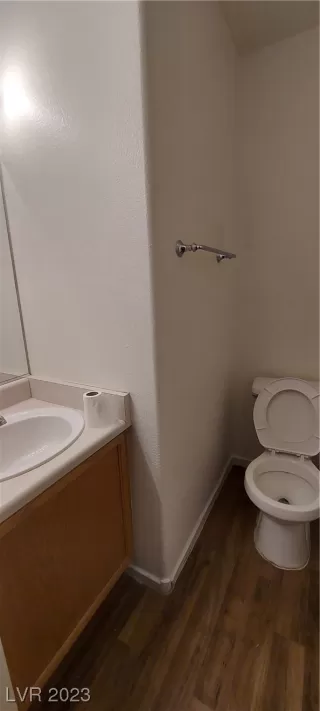 Photo #2: 2485684 Listing 