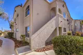 Photo #2: 2485706 Listing