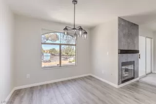 Photo #6: 2485706 Listing