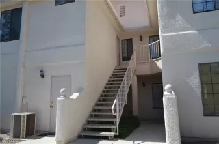 Photo #4: 2485721 Listing 