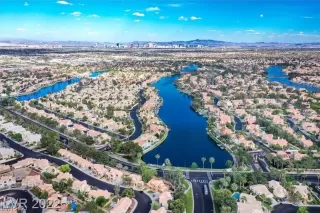 Photo #6: 2485732 Listing 