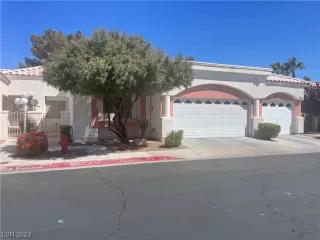 Photo #1: 2485754 Listing 