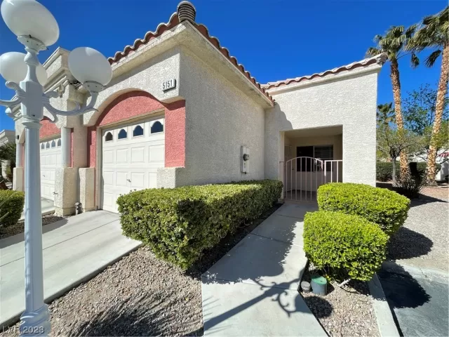 MLS: 2485842 Condo For Sale