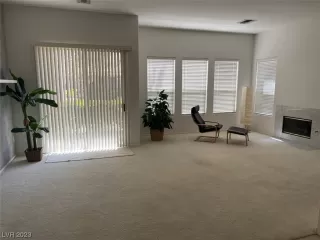 Photo #5: 2485863 Listing 