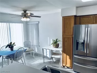 Photo #4: 2485871 Listing 