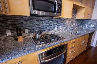 Photo #6: 2485905 Listing 