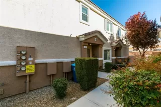 Photo #1: 2485906 Listing