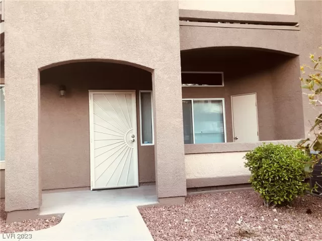 MLS: 2485932 Condo For Sale