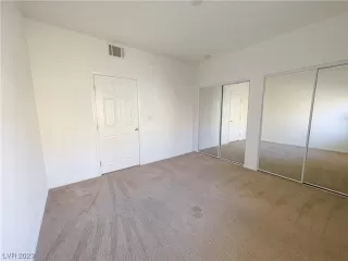 Photo #4: 2485955 Listing 