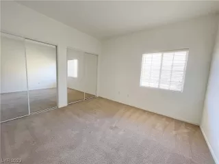 Photo #5: 2485955 Listing 