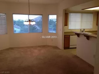 Photo #6: 2485976 Listing 