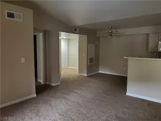 Photo #3: 2485991 Listing 