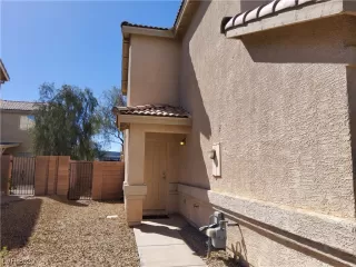 Photo #1: 2485996 Listing 