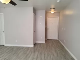Photo #3: 2485996 Listing 