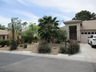 Photo #1: 2486061 Listing 