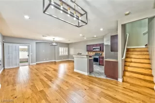 Photo #4: 2486122 Listing 