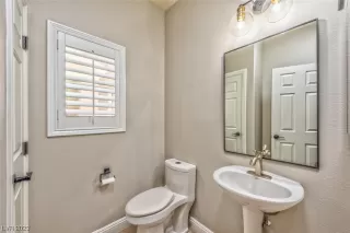 Photo #6: 2486122 Listing 