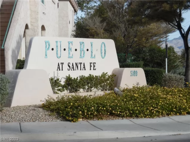 MLS: 2486135 Condo For Sale