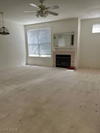 Photo #4: 2486154 Listing