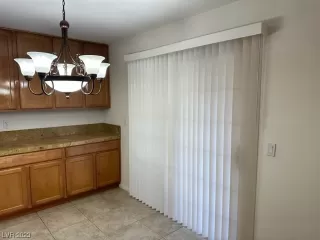 Photo #4: 2486161 Listing 