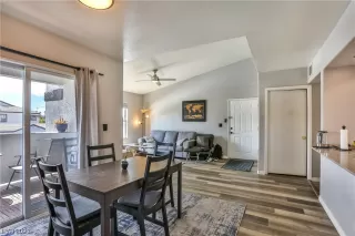 Photo #2: 2486171 Listing