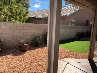 Photo #4: 2486220 Listing 