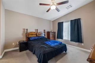 Photo #6: 2486233 Listing