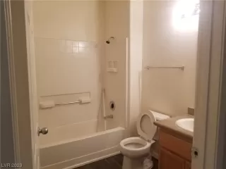 Photo #6: 2486247 Listing 