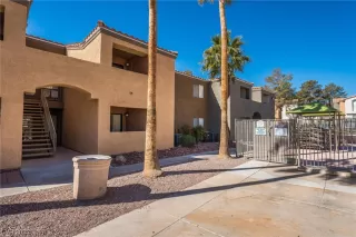 Photo #3: 2486297 Listing 