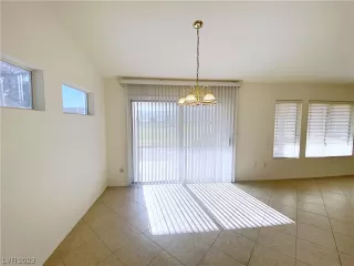 Photo #6: 2486335 Listing 