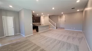 Photo #2: 2486336 Listing 