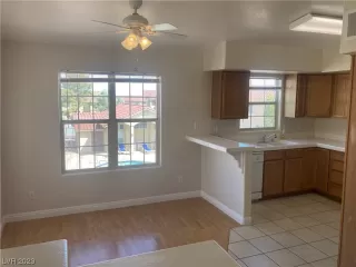 Photo #1: 2486357 Listing 