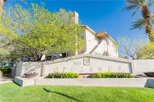 MLS: 2486380 Condo For Sale