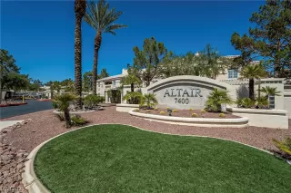 Photo #1: 2486389 Listing